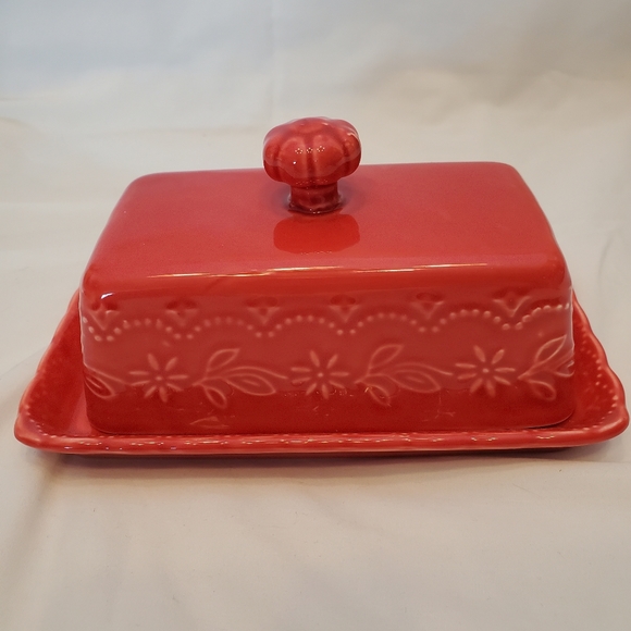 The Pioneer Woman Toni Pattern Vintage Butter Dish - Picture 3 of 9